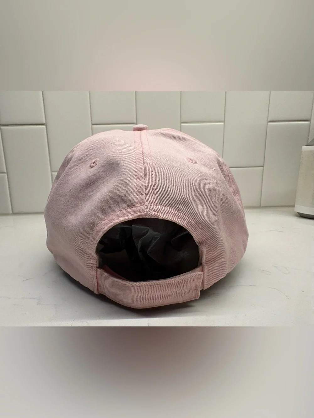 Vineyard Vines Pink Whale Cotton Strapback Baseball Cap Dad Hat⁠